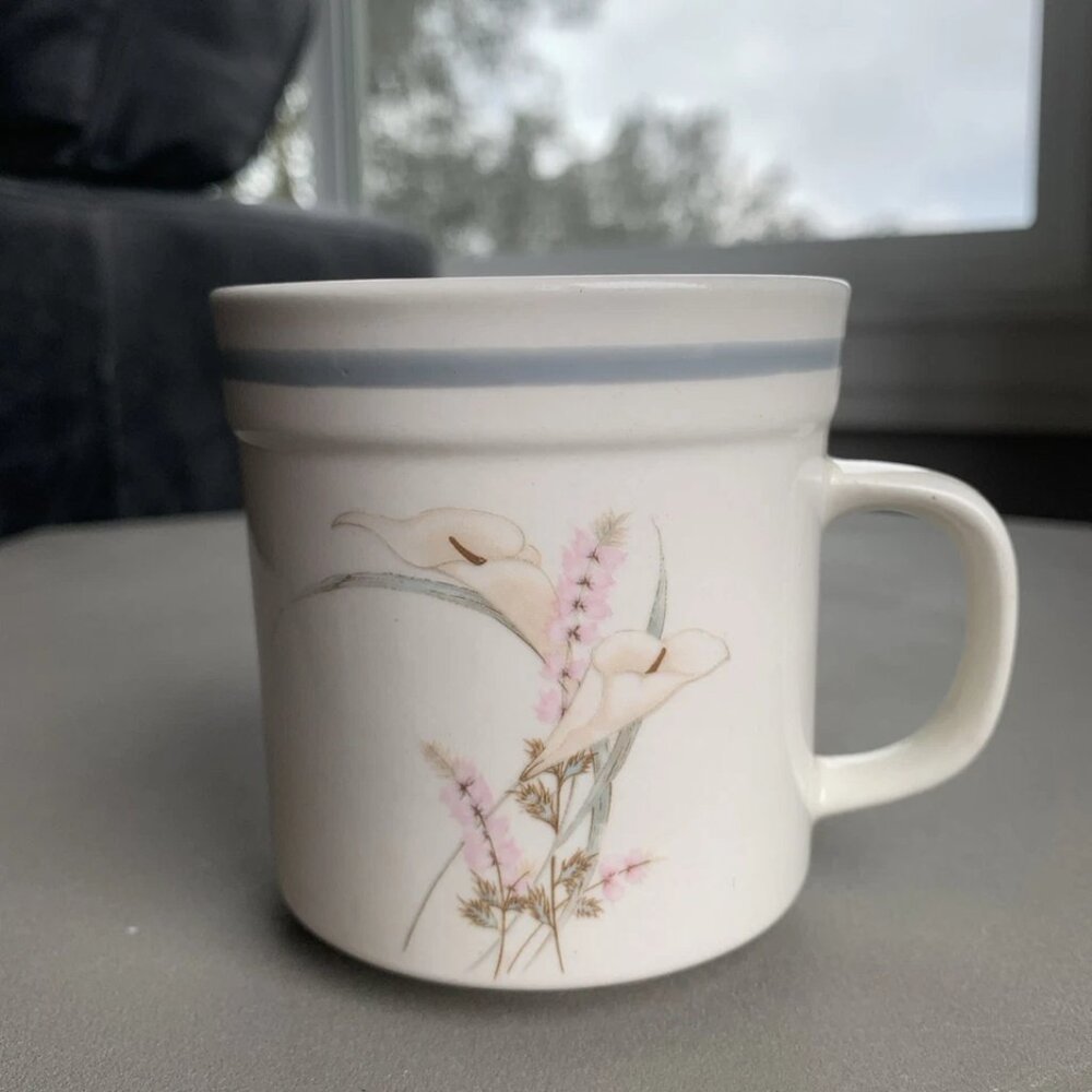 Vintage Floral Diner Mug